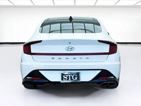 More photos of 2021 Hyundai Sonata SEL at KarGenie, CA