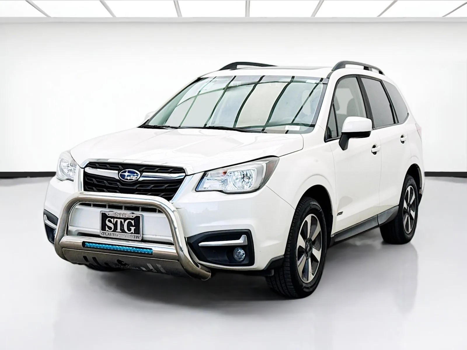 White 2018 Subaru Forester 2.5i Premium for sale in Montclair, CA