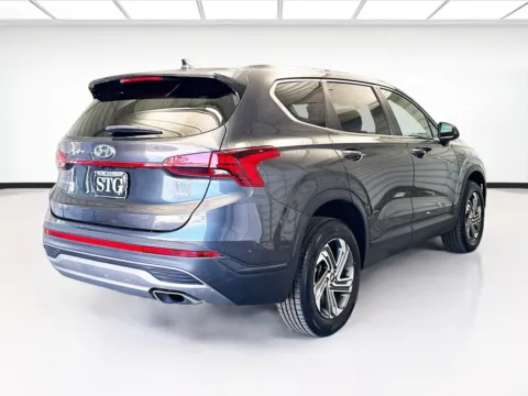 More photos of 2021 Hyundai Santa Fe SE at KarGenie, CA