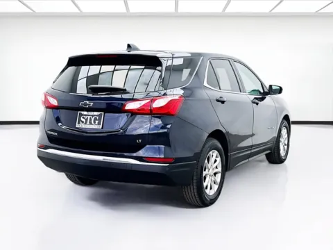 More photos of 2020 Chevrolet Equinox LT at KarGenie, CA