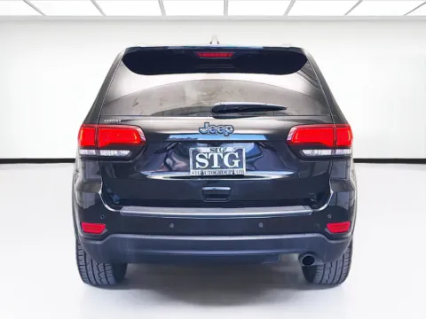 More photos of 2019 Jeep Grand Cherokee Upland Edition at KarGenie, CA