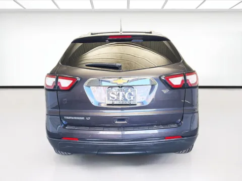 More photos of 2015 Chevrolet Traverse LT 1LT at KarGenie, CA