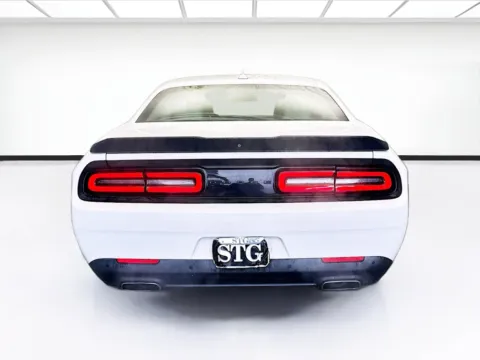 More photos of 2020 Dodge Challenger GT at KarGenie, CA