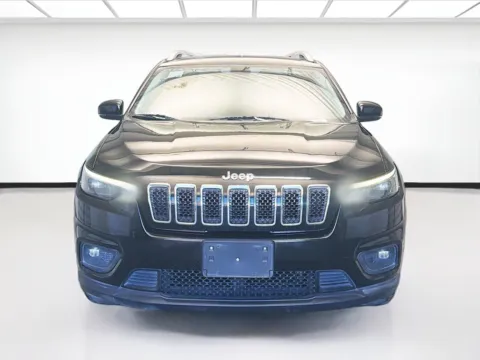 Photos of 2020 Jeep Cherokee Latitude Plus for sale in Montclair, CA at KarGenie