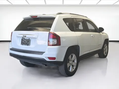 More photos of 2015 Jeep Compass Sport at KarGenie, CA