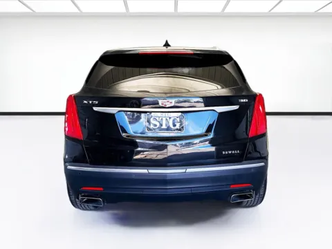 More photos of 2019 Cadillac XT5 Luxury at KarGenie, CA