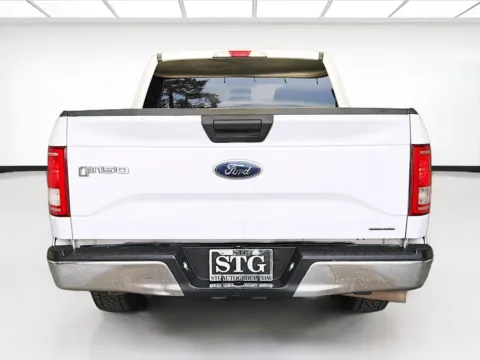 More photos of 2016 Ford F-150 XLT at KarGenie, CA