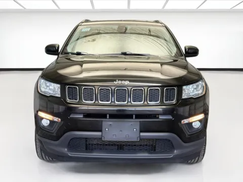 Photos of 2020 Jeep Compass Latitude for sale in Montclair, CA at KarGenie