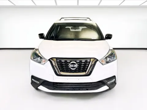 Photos of 2019 Nissan Kicks SR for sale in Montclair, CA at KarGenie