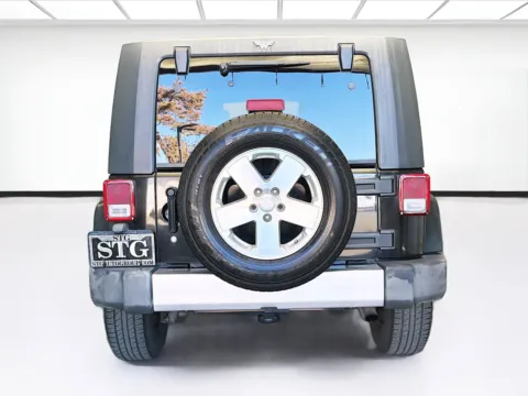 More photos of 2008 Jeep Wrangler Unlimited Sahara at KarGenie, CA