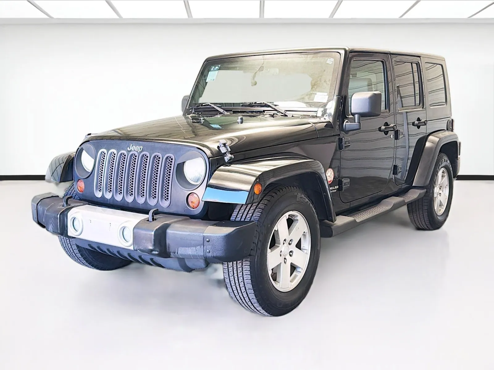 Black 2008 Jeep Wrangler Unlimited Sahara for sale in Montclair, CA