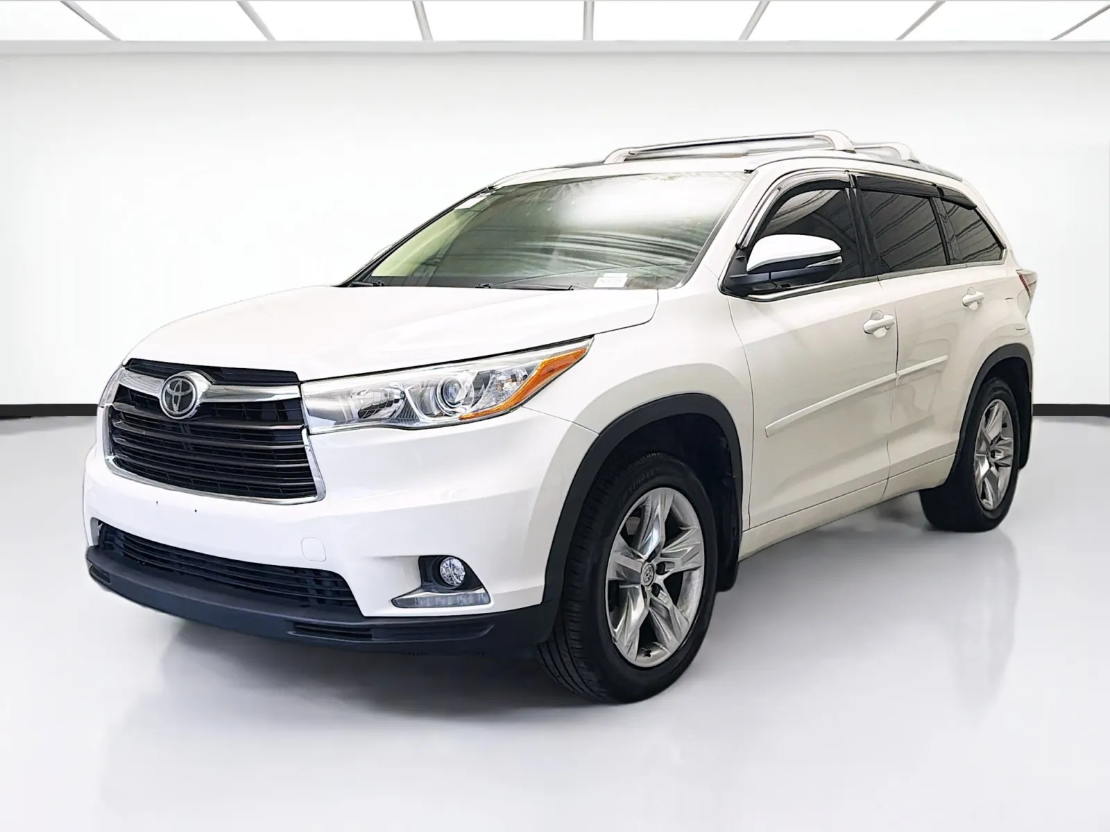 Black 2015 Toyota Highlander Limited for sale in Montclair, CA