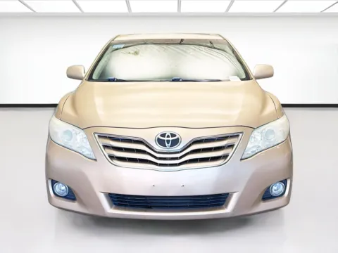 Photos of 2010 Toyota Camry SE for sale in Montclair, CA at KarGenie