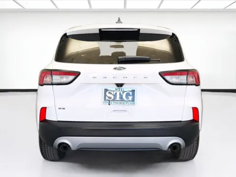 More photos of 2022 Ford Escape SE at KarGenie, CA