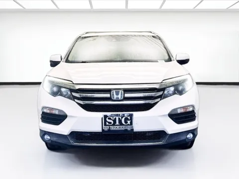 Photos of 2016 Honda Pilot Touring for sale in Montclair, CA at KarGenie