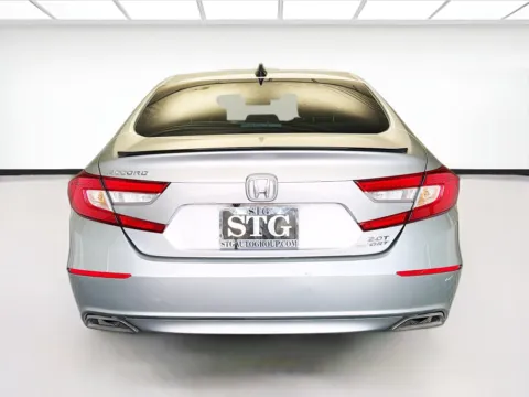 More photos of 2022 Honda Accord Sedan Sport at KarGenie, CA