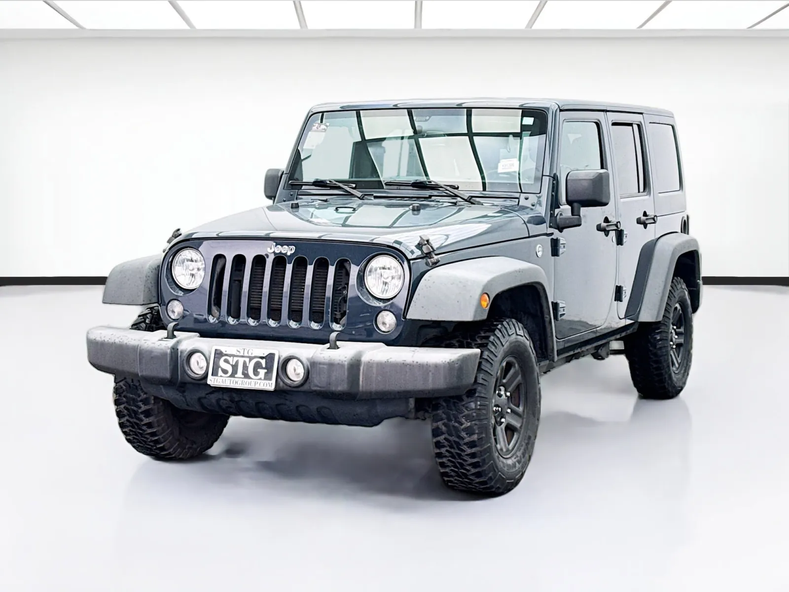 Gray 2016 Jeep Wrangler Unlimited Unlimited Sport for sale in Montclair, CA