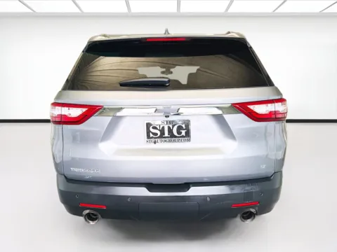 More photos of 2019 Chevrolet Traverse LT Cloth at KarGenie, CA