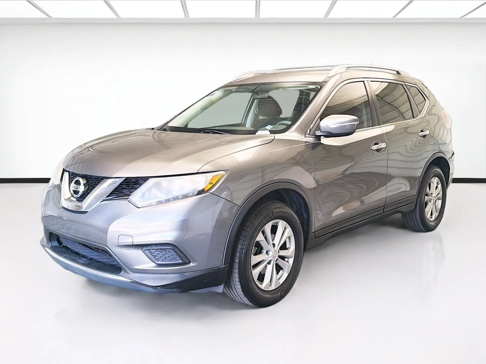 Gray 2015 Nissan Rogue SV for sale in Montclair, CA