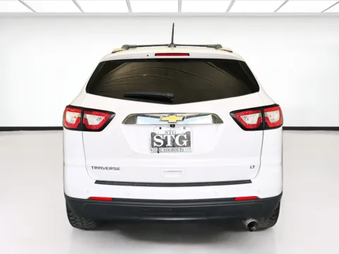 More photos of 2017 Chevrolet Traverse LT at KarGenie, CA