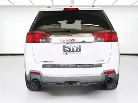 More photos of 2012 GMC Terrain SLT-2 at KarGenie, CA