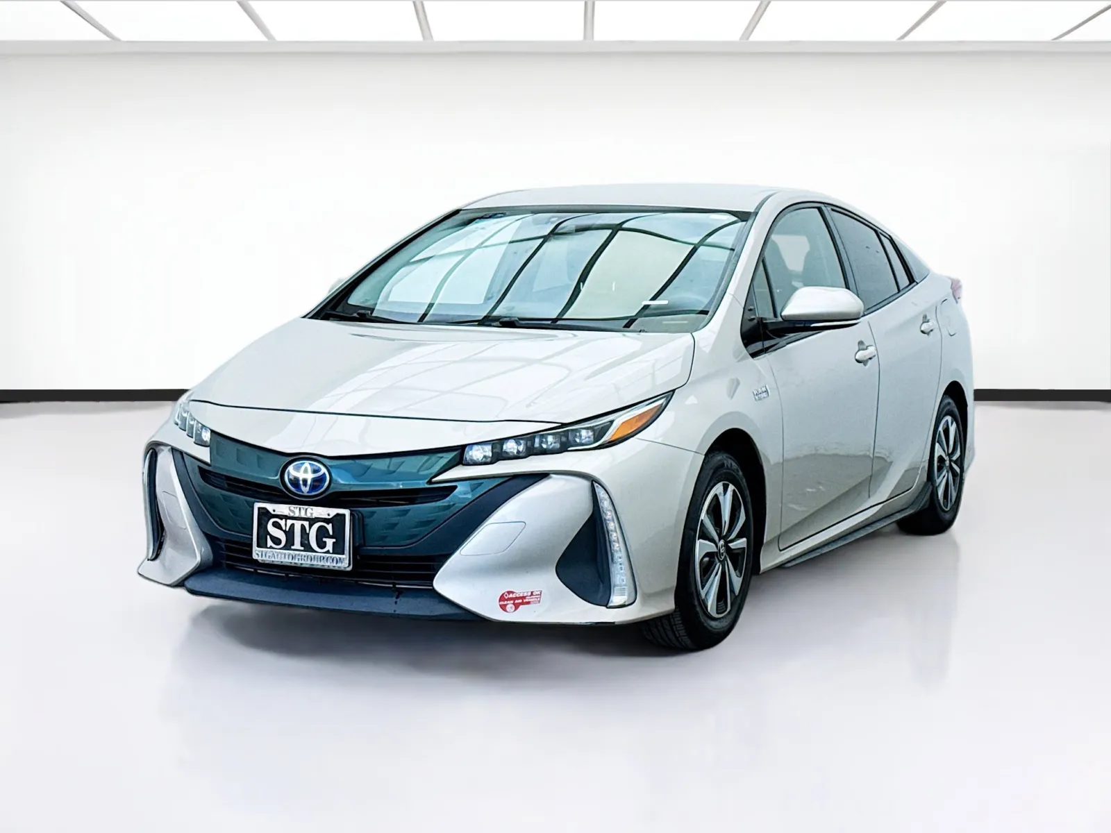 Gray 2017 Toyota Prius Prime Premium for sale in Montclair, CA