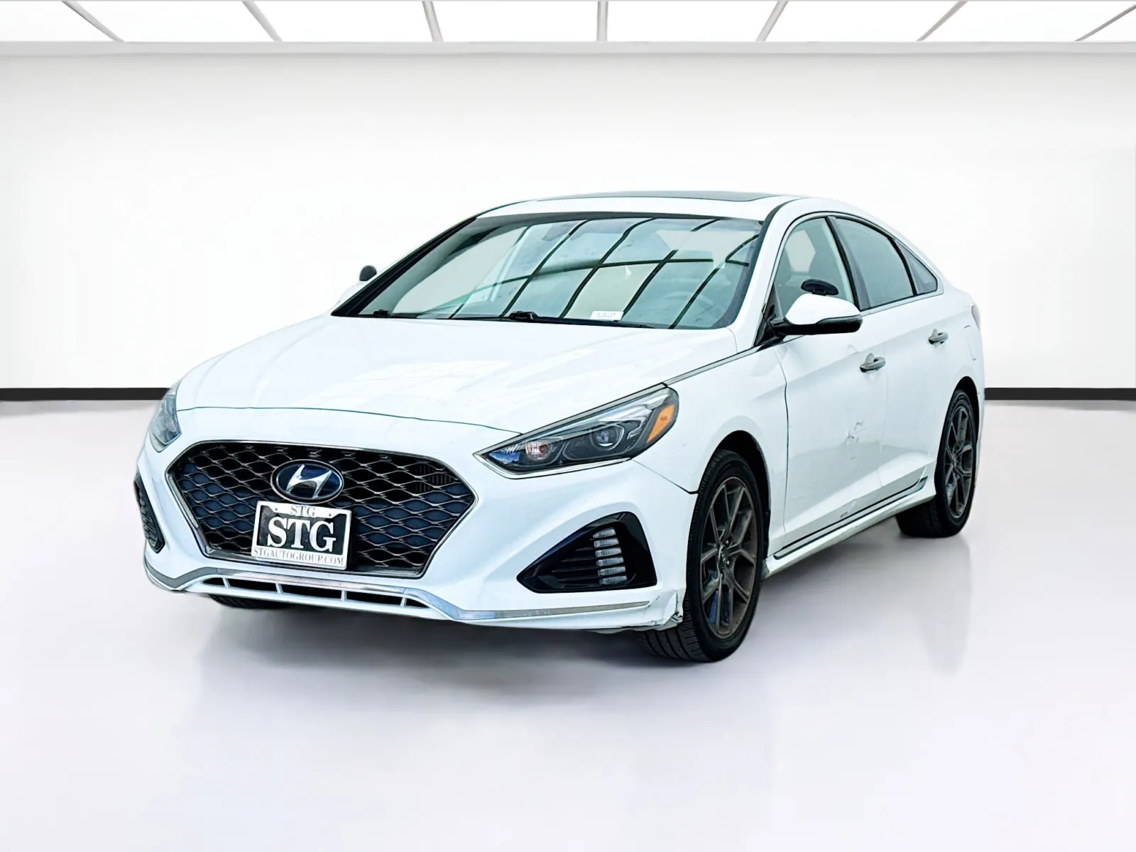 White 2018 Hyundai Sonata Limited for sale in Montclair, CA