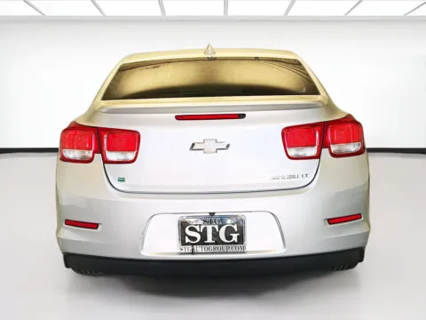 More photos of 2015 Chevrolet Malibu LT at KarGenie, CA