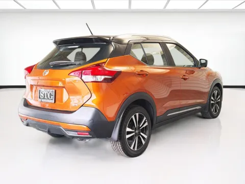 More photos of 2019 Nissan Kicks SR at KarGenie, CA