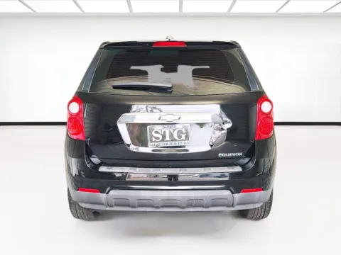 More photos of 2015 Chevrolet Equinox LS at KarGenie, CA