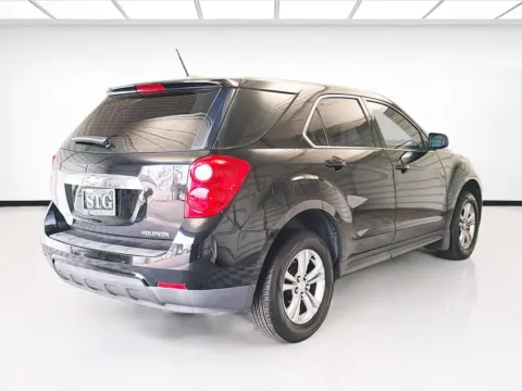 More photos of 2015 Chevrolet Equinox LS at KarGenie, CA