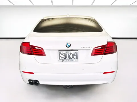 More photos of 2013 BMW 5 Series 528i at KarGenie, CA