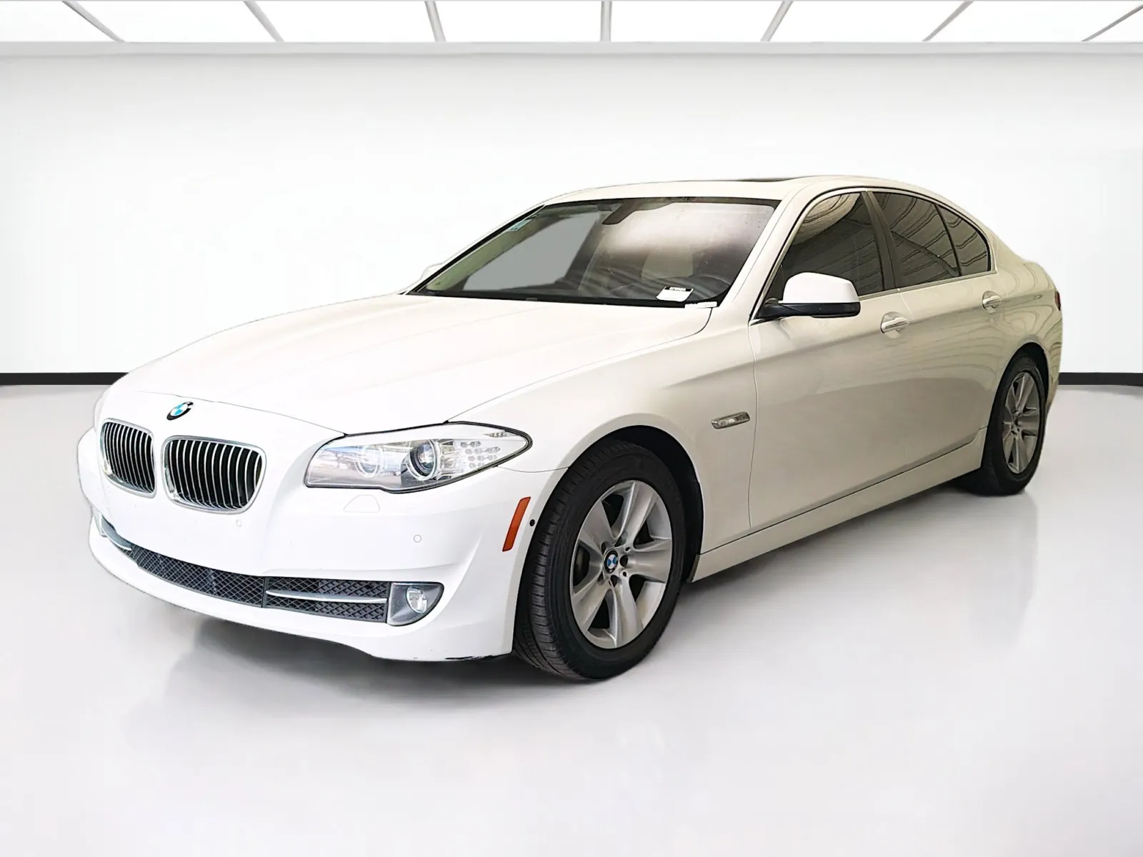 2013 BMW 5 Series 528i