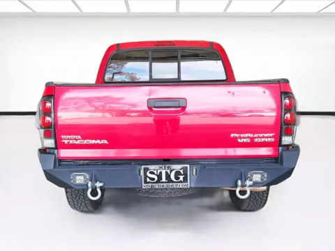 More photos of 2007 Toyota Tacoma PreRunner at KarGenie, CA