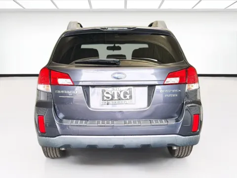 More photos of 2010 Subaru Outback Ltd Pwr Moon/Navigation at KarGenie, CA