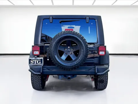 More photos of 2012 Jeep Wrangler Unlimited Call of Duty MW3 at KarGenie, CA