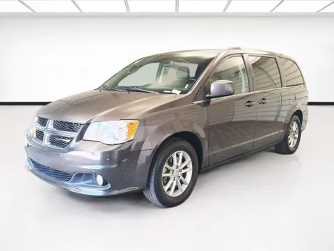 Gray 2020 Dodge Grand Caravan SXT for sale in Montclair, CA