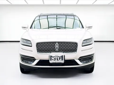 Photos of 2019 Lincoln Nautilus Reserve for sale in Fontana, CA at KarGenie