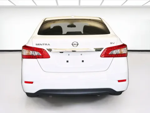 More photos of 2015 Nissan Sentra SV at KarGenie, CA