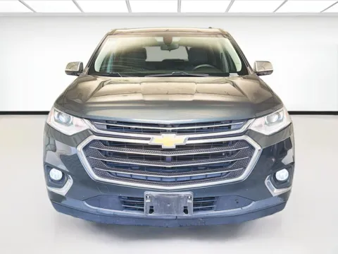 Photos of 2018 Chevrolet Traverse LT Cloth for sale in Montclair, CA at KarGenie