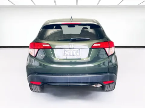 More photos of 2018 Honda HR-V EX at KarGenie, CA