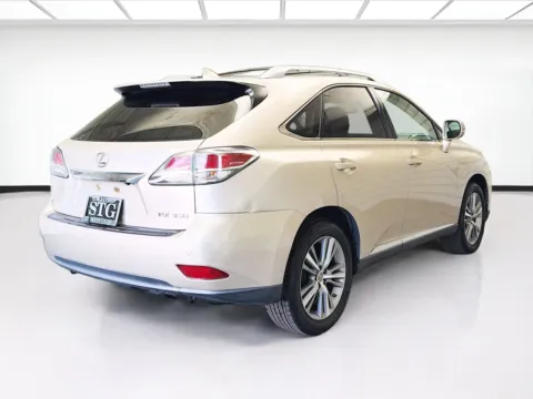 More photos of 2015 Lexus RX 350 at KarGenie, CA