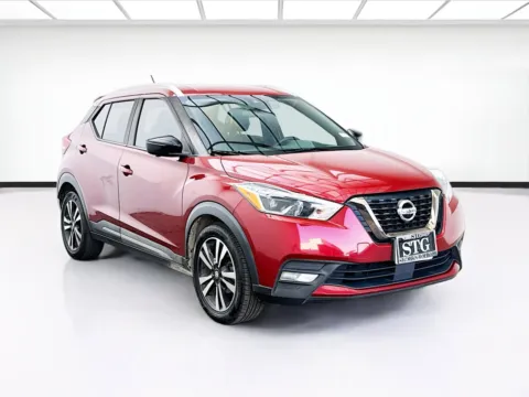 Another view of 2020 Nissan Kicks SR for sale in Montclair, CA at KarGenie