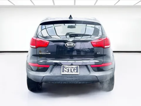 More photos of 2015 Kia Sportage EX at KarGenie, CA
