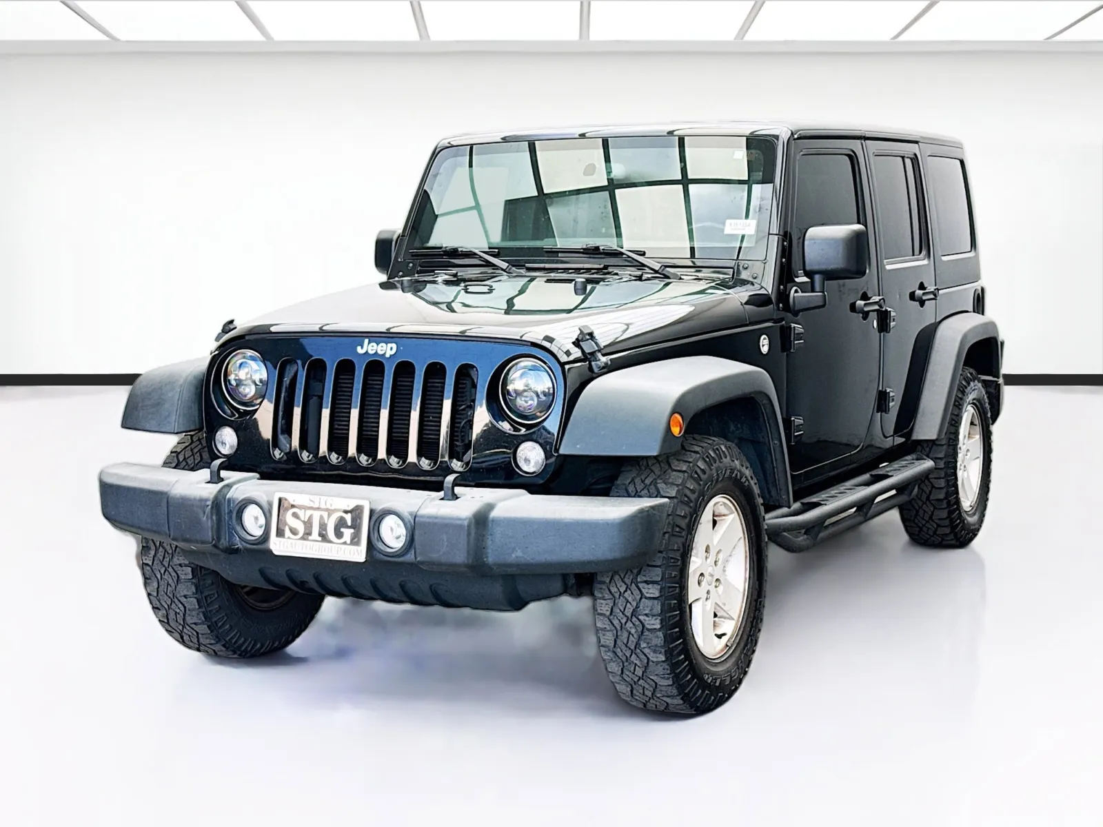 Black 2018 Jeep Wrangler JK Unlimited Sport S for sale in Montclair, CA