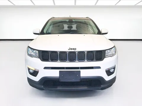 Photos of 2021 Jeep Compass Altitude for sale in Fontana, CA at KarGenie