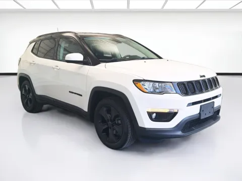 Another view of 2021 Jeep Compass Altitude for sale in Fontana, CA at KarGenie