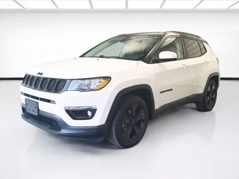 White 2021 Jeep Compass Altitude for sale in Fontana, CA