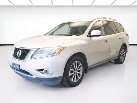 Silver 2016 Nissan Pathfinder SV for sale in Fontana, CA