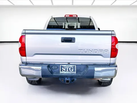 More photos of 2017 Toyota Tundra SR5 at KarGenie, CA